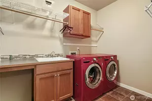 7038 Country Village Dr SW, Tumwater, WA 98512 - Photo 26