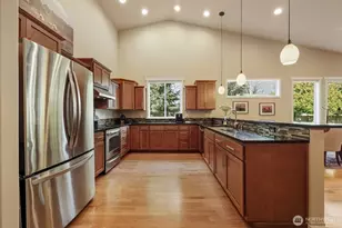 7038 Country Village Dr SW, Tumwater, WA 98512 - Photo 8