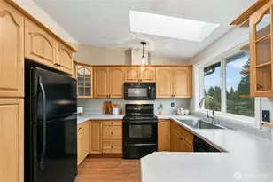 24 199th Pl SE, Bothell, WA 98012 - Photo 10