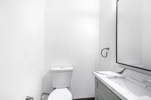 8612 42nd Ave S, Seattle, WA 98118 - Photo 4