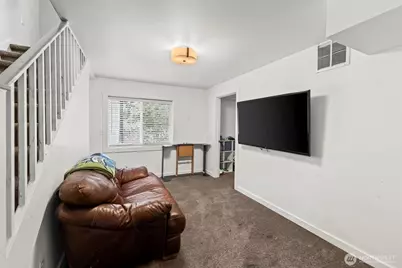 213 S Constitution Avenue, Bremerton, WA 98312 - Photo 24