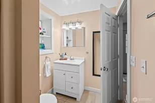 213 S Constitution Ave, Bremerton, WA 98312 - Photo 30