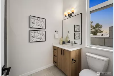 548 S Cloverdale Street #B, Seattle, WA 98108 - Photo 24