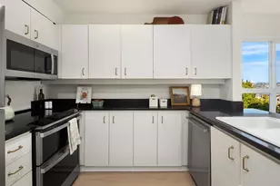 1504 Aurora Ave N, Seattle, WA 98109 - Photo 12