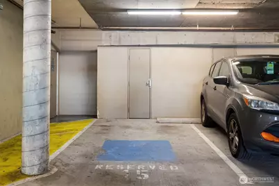 1504 Aurora Avenue N #201, Seattle, WA 98109 - Photo 32