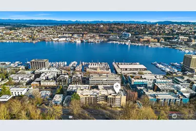 1504 Aurora Avenue N #201, Seattle, WA 98109 - Photo 34