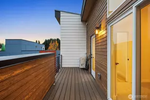 548 S Cloverdale St, Seattle, WA 98108 - Photo 30