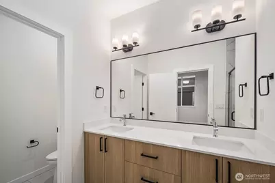 548 S Cloverdale Street #D, Seattle, WA 98108 - Photo 26