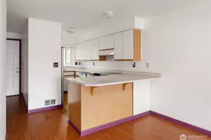 485 SW Bayshore Dr, Oak Harbor, WA 98277 - Photo 12