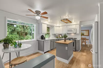 14220 Crown Point Pl NW Place NW, Silverdale, WA 98383 - Photo 10