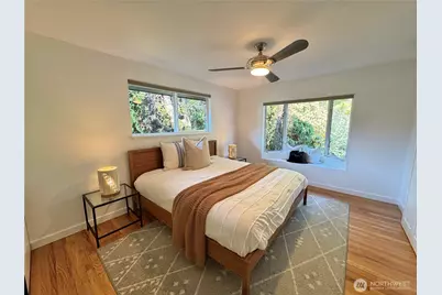 12442 NE 6th Place, Bellevue, WA 98005 - Photo 10