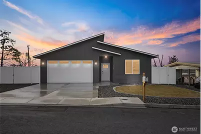 1122 W Ashley Way, Moses Lake, WA 98837 - Photo 2