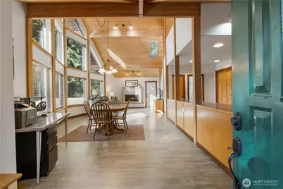 62307 Meadow Way E, Greenwater, WA 98022 - Photo 4