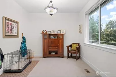 10218 45th Street E, Edgewood, WA 98372 - Photo 4