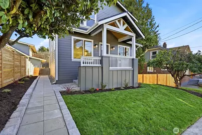 215 N 58th Street, Seattle, WA 98103 - Photo 2