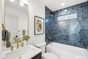 215 N 58th St, Seattle, WA 98103 - Photo 18