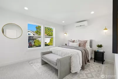 215 N 58th Street, Seattle, WA 98103 - Photo 14