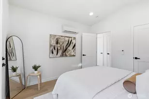 1511 NE 96th St, Seattle, WA 98115 - Photo 16