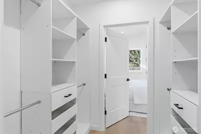 1511 96th Avenue NE, Seattle, WA 98115 - Photo 10