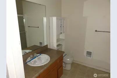 10008 186th Street E #102, Puyallup, WA 98375 - Photo 8