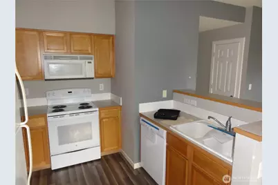 10008 186th Street E #102, Puyallup, WA 98375 - Photo 4