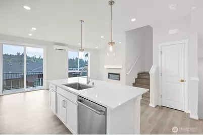 13211 NE 127th Way #C, Kirkland, WA 98034 - Photo 4