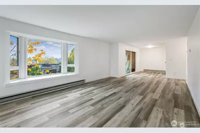 2419 E Madison Street #2461, Seattle, WA 98112 - Photo 4