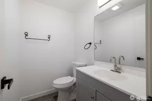 2419 E Madison St, Seattle, WA 98112 - Photo 14