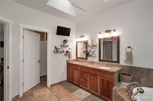 2744 Carpenter Rd SE, Lacey, WA 98503 - Photo 20