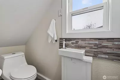 201 Tilley Avenue, Centralia, WA 98531 - Photo 16