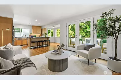 16208 SE 33rd Circle, Bellevue, WA 98008 - Photo 8