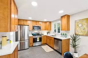 9059 3rd Ave NW, Seattle, WA 98117 - Photo 10