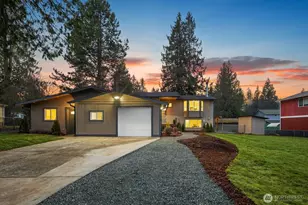 9311 205th Ave E, Bonney Lake, WA 98391 - Photo 2