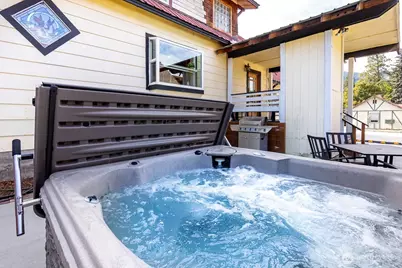 1112 Commercial Street, Leavenworth, WA 98826 - Photo 8