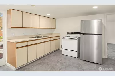 5019 5th Avenue NE, Seattle, WA 98105 - Photo 16