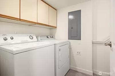 5019 5th Avenue NE, Seattle, WA 98105 - Photo 12