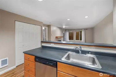 26339 116th Avenue SE #I-102, Kent, WA 98030 - Photo 6