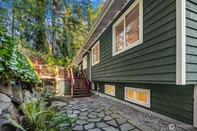 18945 NE 20th Court, Redmond, WA 98052 - Photo 28