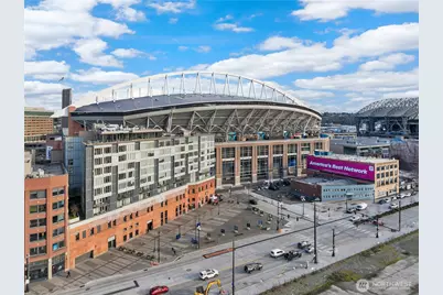 590 1st Avenue S #1005, Seattle, WA 98104 - Photo 2