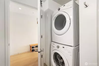 590 1st Avenue S #1005, Seattle, WA 98104 - Photo 14