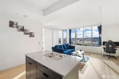 590 1st Avenue S #1005, Seattle, WA 98104 - Photo 4