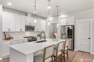 4318 66th Dr NE, Marysville, WA 98270 - Photo 8