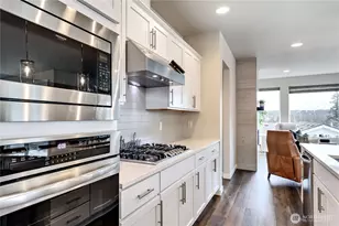 17915 Sunrise Ridge Ave NE, Poulsbo, WA 98370 - Photo 6