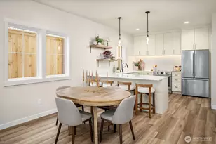 5028 35th Ave NE, Seattle, WA 98105 - Photo 6