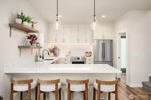 5028 35th Ave NE, Seattle, WA 98105 - Photo 8