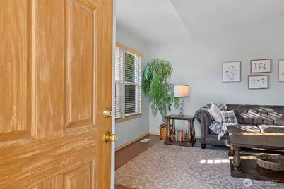 2300 Earl Court, Mount Vernon, WA 98273 - Photo 4