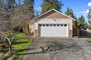 2300 Earl Ct, Mount Vernon, WA 98273 - Photo 2