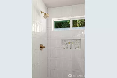 10604 NE 137th Place, Kirkland, WA 98034 - Photo 24