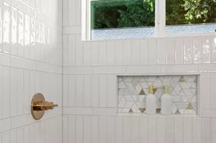 10604 NE 137th Pl, Kirkland, WA 98034 - Photo 24