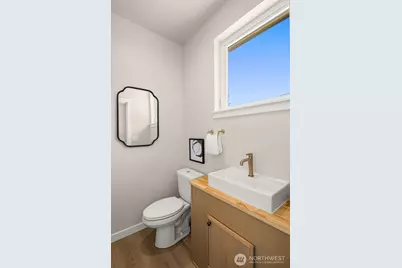 10604 NE 137th Place, Kirkland, WA 98034 - Photo 16